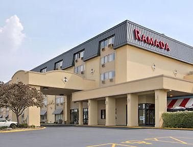 Ramada Fairview Heights Hotel ภายนอก รูปภาพ